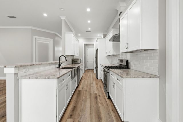 305 Sweet Basil Lane, Niceville, FL 32578