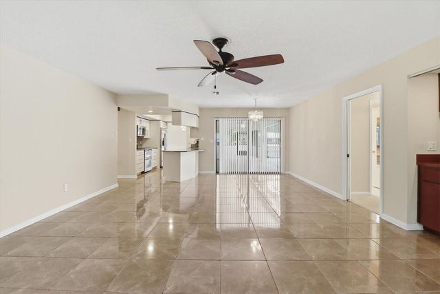 7 SYCAMORE CIRCLE, Homosassa, FL 34446