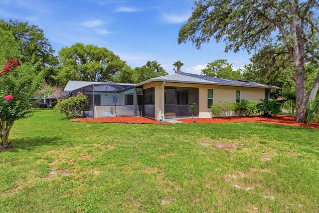 7 SYCAMORE CIRCLE, Homosassa, FL 34446