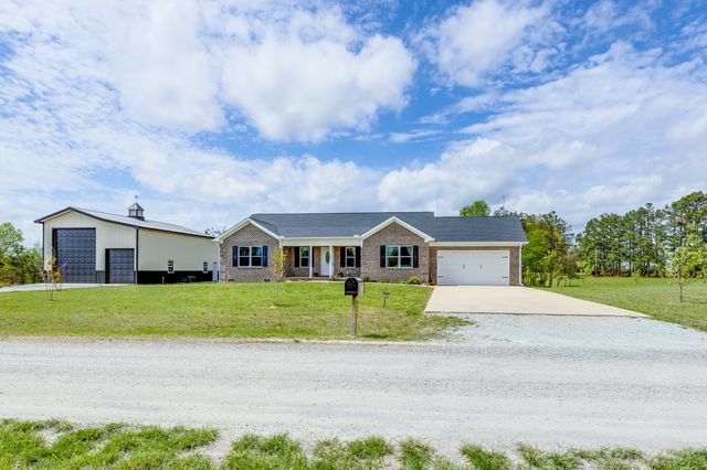 106 Blaine Ln, Summertown, TN 38483
