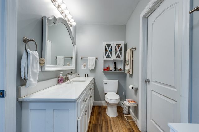 106 Blaine Ln, Summertown, TN 38483