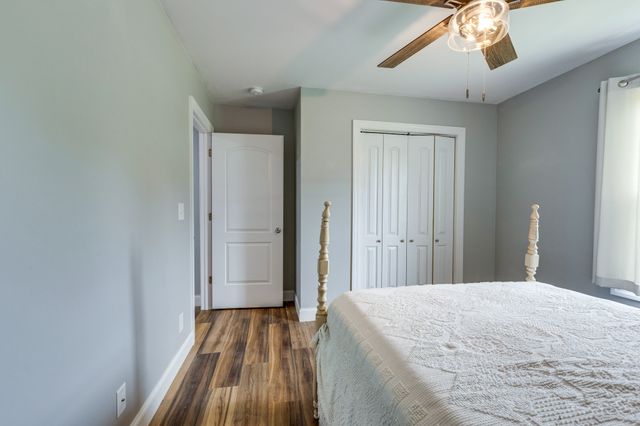 106 Blaine Ln, Summertown, TN 38483