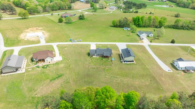 106 Blaine Ln, Summertown, TN 38483