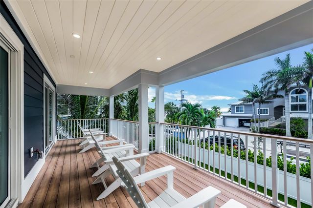 2208 AVENUE A, Bradenton Beach, FL 34217