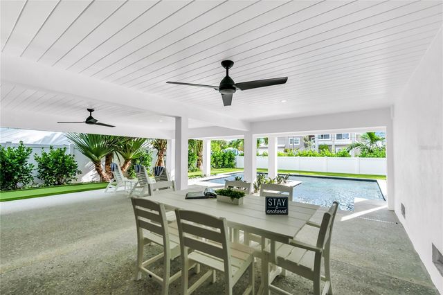 2208 AVENUE A, Bradenton Beach, FL 34217