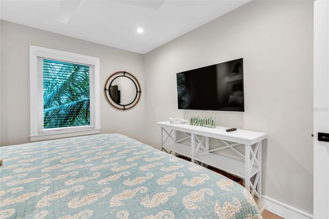 2208 AVENUE A, Bradenton Beach, FL 34217