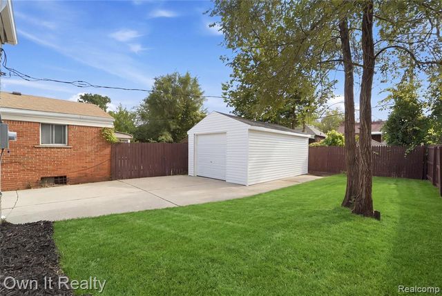 16140 Linwood Street, Detroit, MI 48221