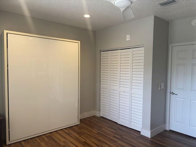 701 MIRROR LAKE DRIVE N 317, St Petersburg, FL 33701