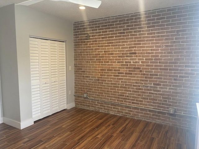 701 MIRROR LAKE DRIVE N 317, St Petersburg, FL 33701