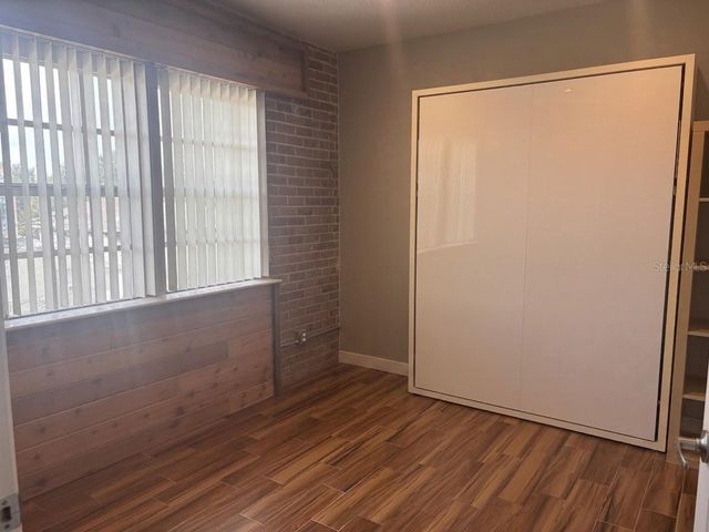 701 MIRROR LAKE DRIVE N 317, St Petersburg, FL 33701