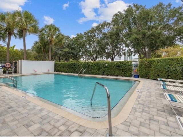 701 MIRROR LAKE DRIVE N 317, St Petersburg, FL 33701
