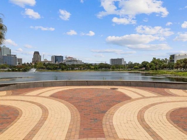 701 MIRROR LAKE DRIVE N 317, St Petersburg, FL 33701