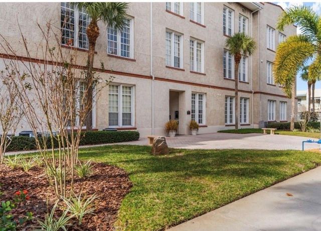 701 MIRROR LAKE DRIVE N 317, St Petersburg, FL 33701