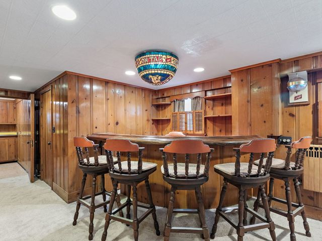 1301 Tower Lane, Cary, IL 60013