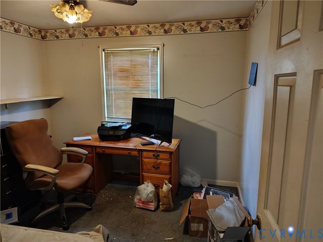 3902 Yorktown Dr, Hopewell, VA 23860