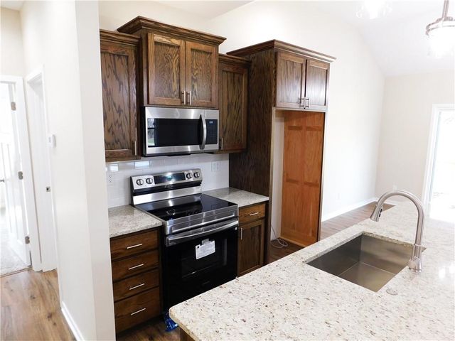 507 W 3rd Street, Holden, MO 64040