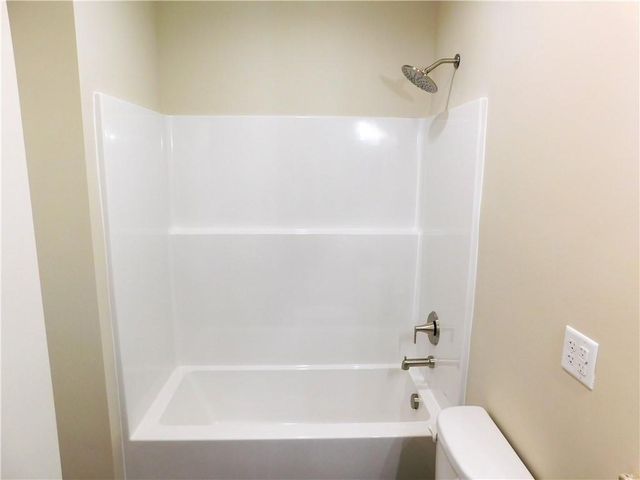 507 W 3rd Street, Holden, MO 64040