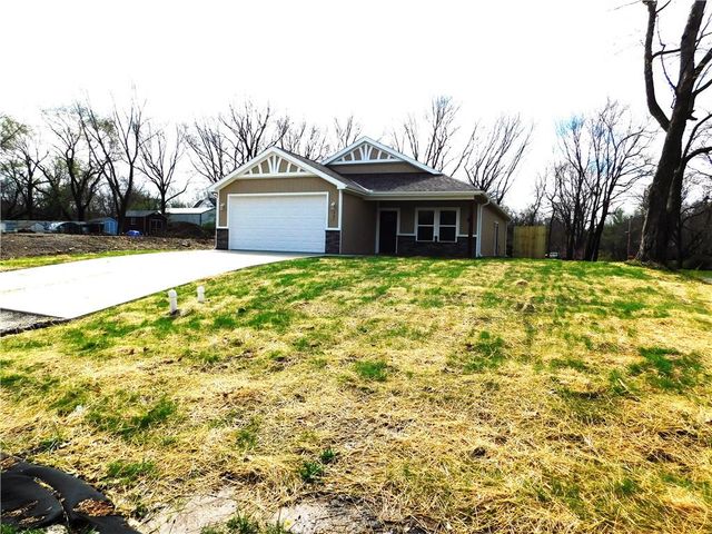 507 W 3rd Street, Holden, MO 64040