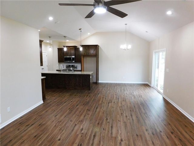 507 W 3rd Street, Holden, MO 64040