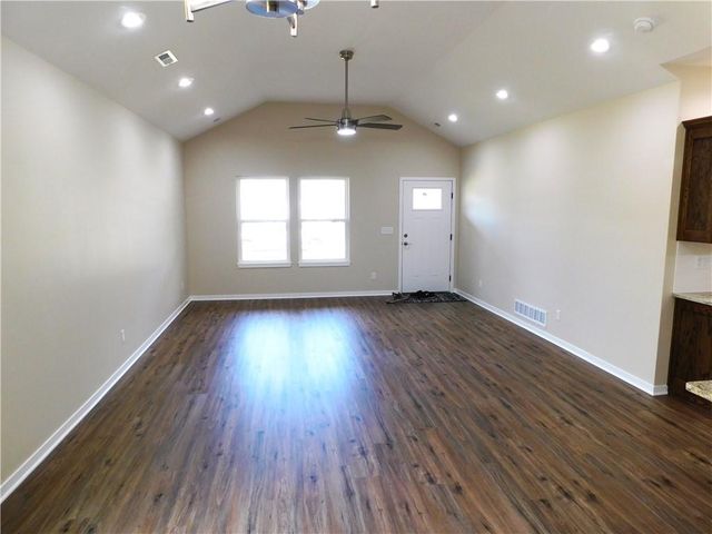 507 W 3rd Street, Holden, MO 64040