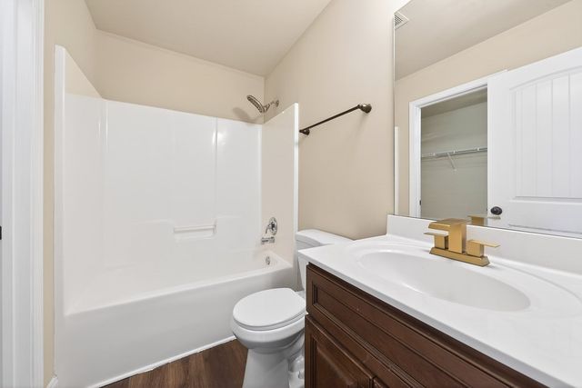 27 Bradley Drive, Fort Mitchell, AL 36856