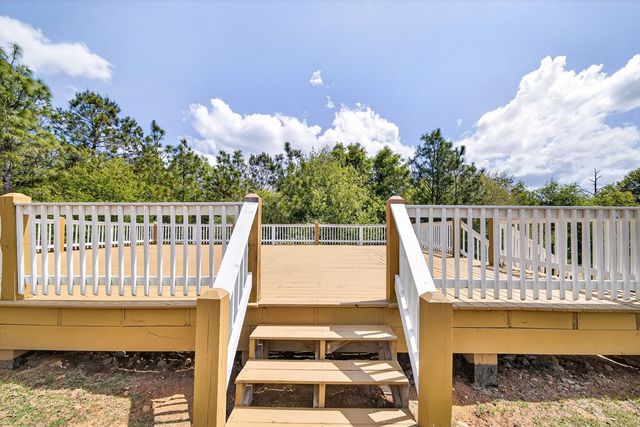 27 Bradley Drive, Fort Mitchell, AL 36856