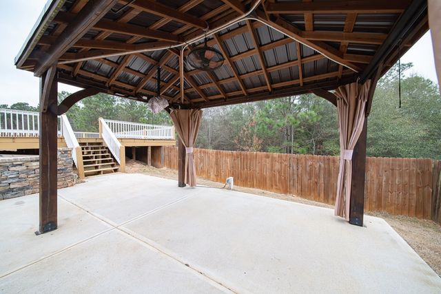 27 Bradley Drive, Fort Mitchell, AL 36856