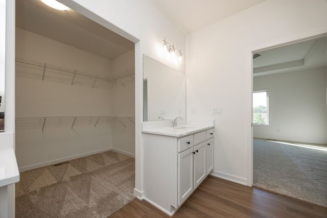 8916 Beery Place, Johnston, IA 50131