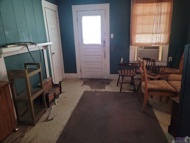 1142 Columbus Dunn Dr, Baton Rouge, LA 70802