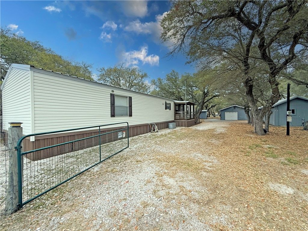 17 Farmers Cir, Fulton, TX 78358 — exterior