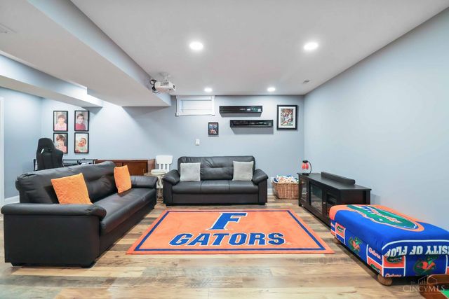 196 W Decatur Lane, Loveland, OH 45140