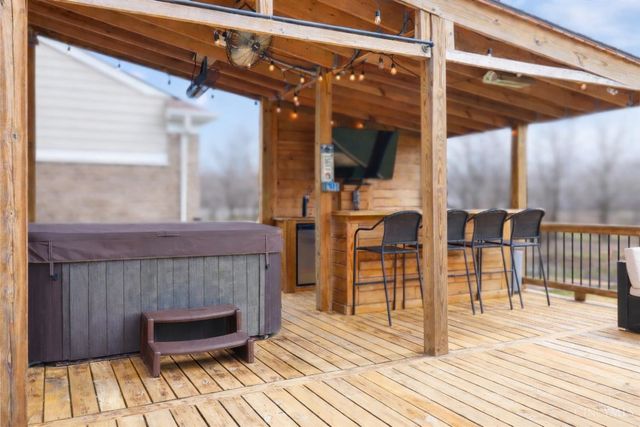 196 W Decatur Lane, Loveland, OH 45140