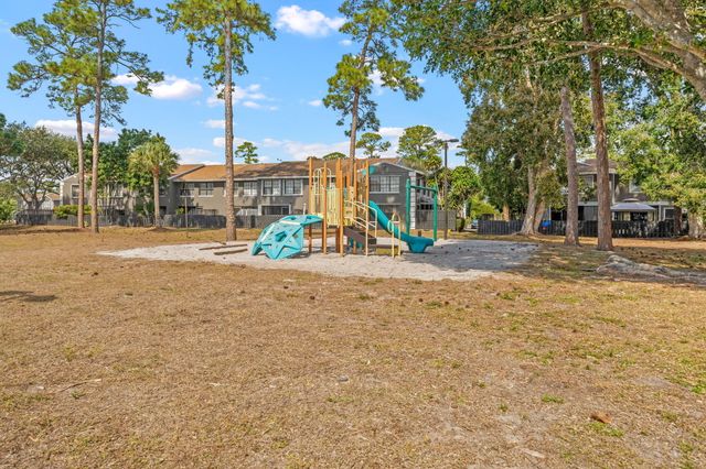 5130 Society Place W H, West Palm Beach, FL 33415