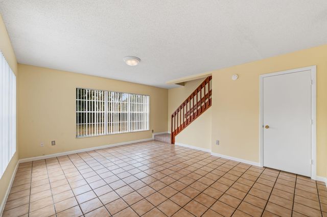 5130 Society Place W H, West Palm Beach, FL 33415