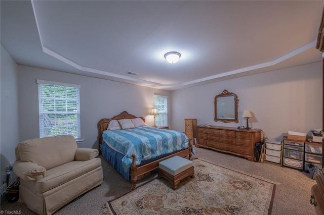 1460 Land Grove Drive, Kernersville, NC 27284