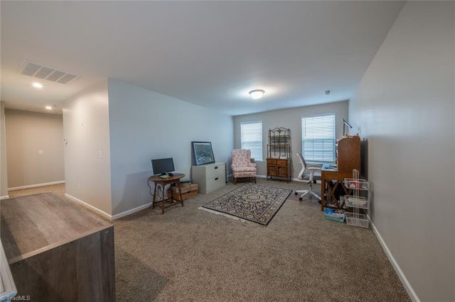 1460 Land Grove Drive, Kernersville, NC 27284