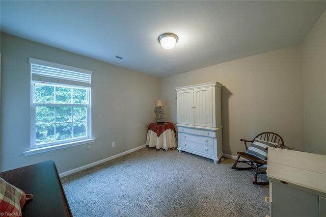 1460 Land Grove Drive, Kernersville, NC 27284