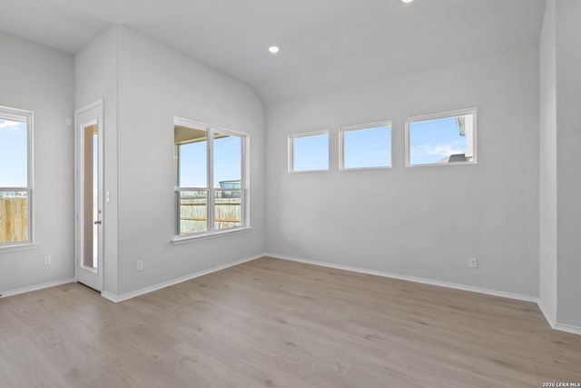 133 Heidi Hill, Castroville, TX 78009
