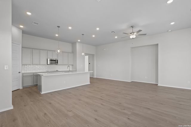133 Heidi Hill, Castroville, TX 78009