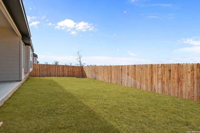 133 Heidi Hill, Castroville, TX 78009