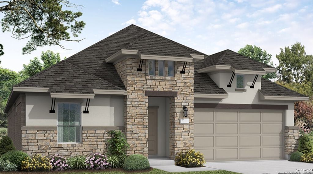 133 Heidi Hill, Castroville, TX 78009