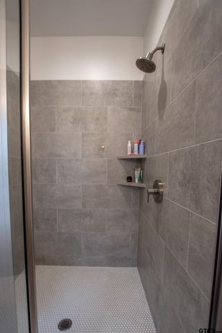 332 Amanda Ave, Bullard, TX 75757