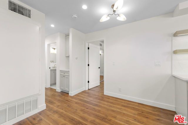 8712 Chessington Drive 261F, Inglewood, CA 90305