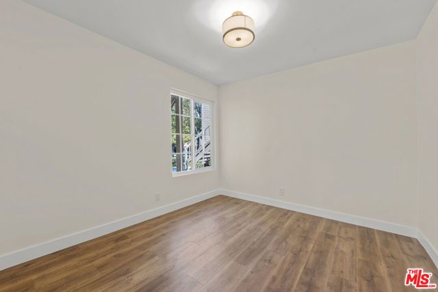 8712 Chessington Drive 261F, Inglewood, CA 90305