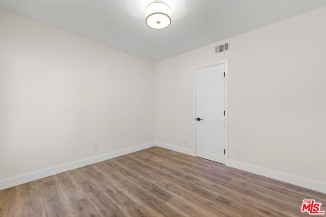 8712 Chessington Drive 261F, Inglewood, CA 90305