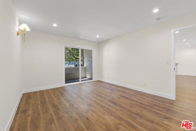 8712 Chessington Drive 261F, Inglewood, CA 90305