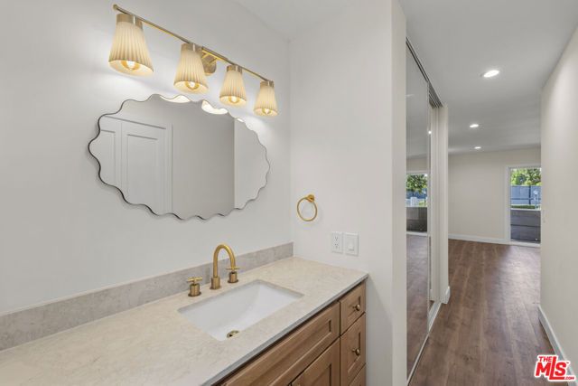 8712 Chessington Drive 261F, Inglewood, CA 90305