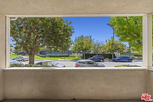 8712 Chessington Drive 261F, Inglewood, CA 90305