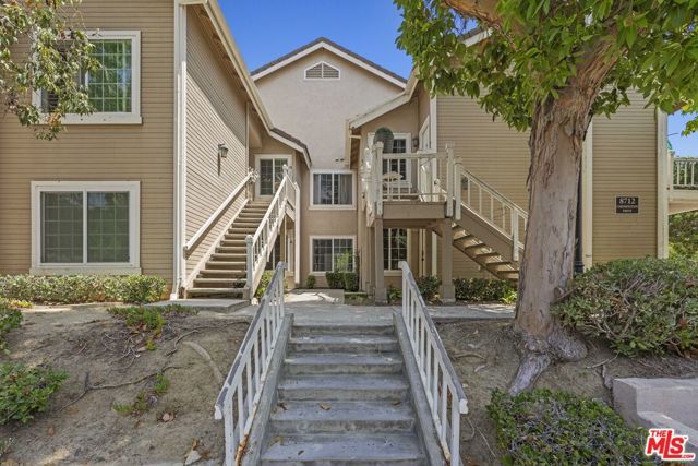 8712 Chessington Drive 261F, Inglewood, CA 90305
