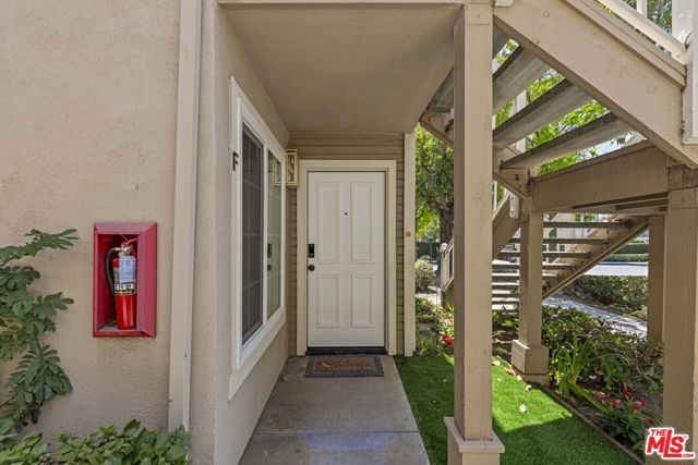 8712 Chessington Drive 261F, Inglewood, CA 90305